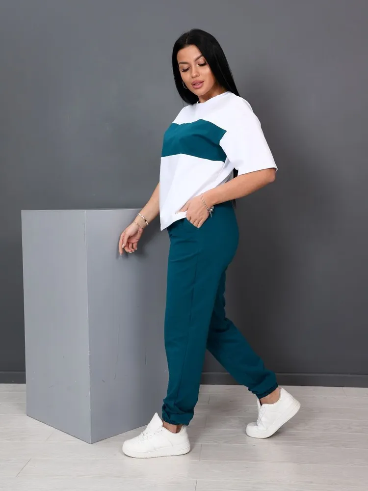 Casual Color Block T-Shirt & Matching Pants Set for Women